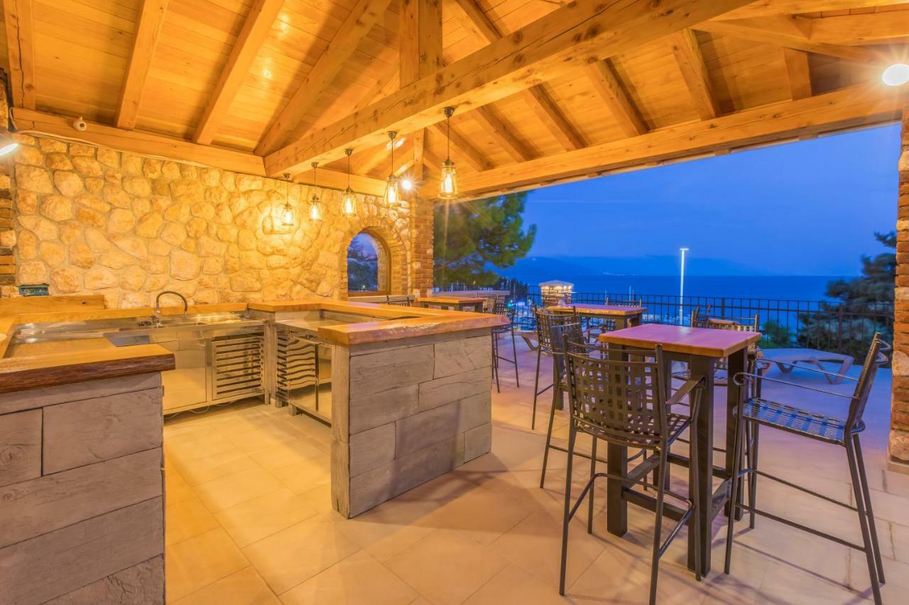 נובי ווינודולסקי Palace Paulina Luxury Residence מראה חיצוני תמונה