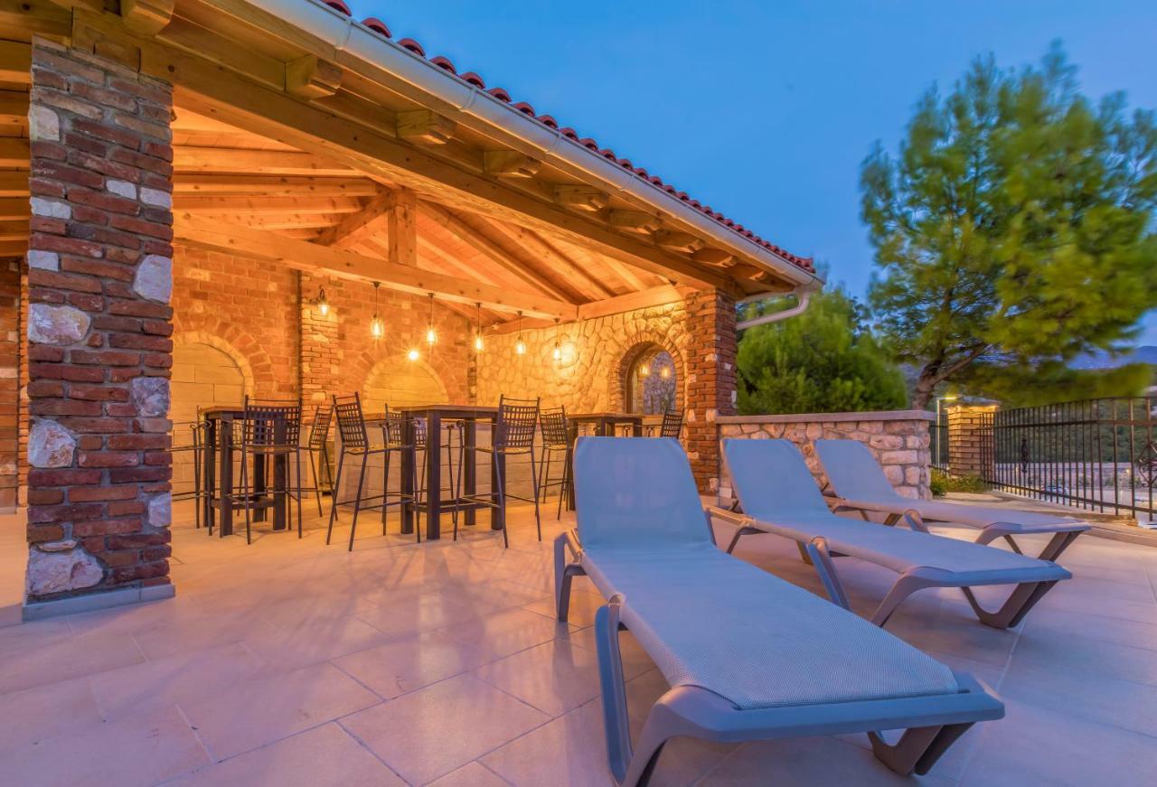 נובי ווינודולסקי Palace Paulina Luxury Residence מראה חיצוני תמונה