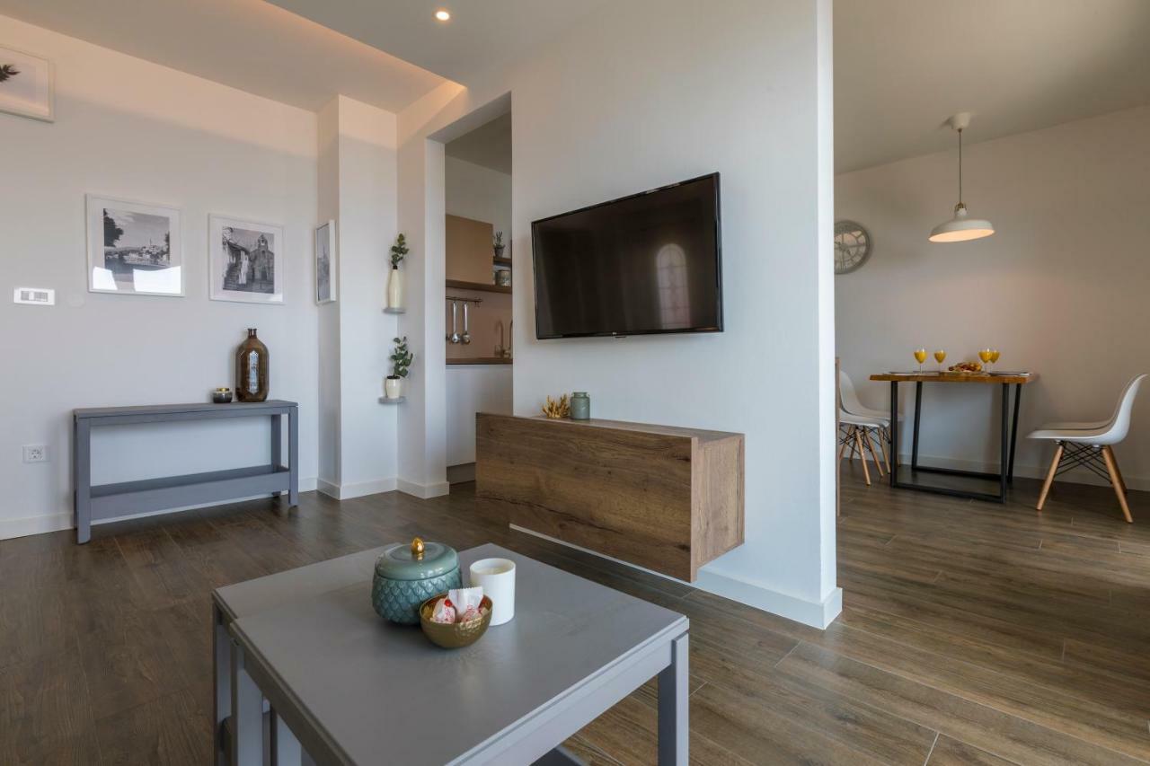 נובי ווינודולסקי Palace Paulina Luxury Residence מראה חיצוני תמונה