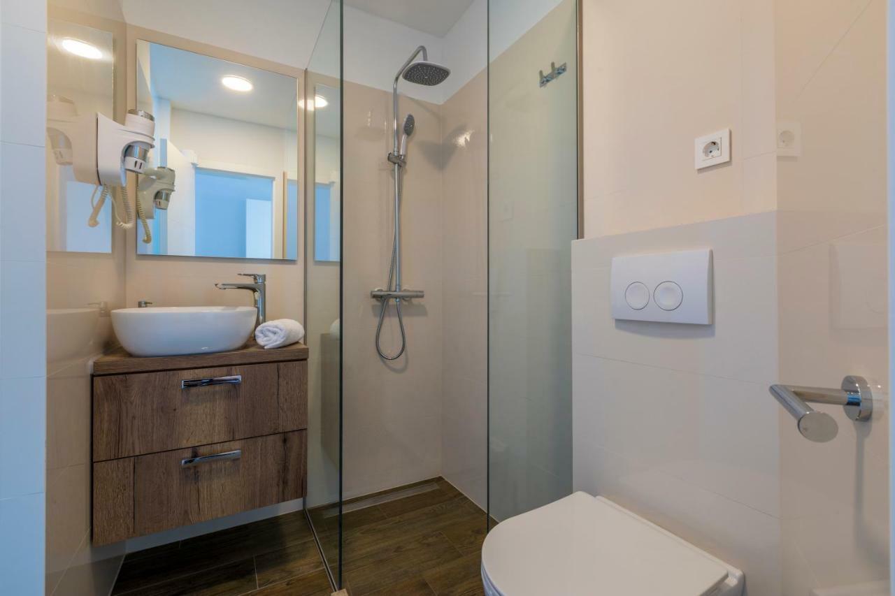 נובי ווינודולסקי Palace Paulina Luxury Residence מראה חיצוני תמונה